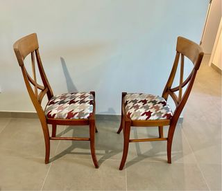 2 Sillas restauradas de madera comedor