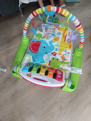 Gimnasio Piano Bebé Fisher Price