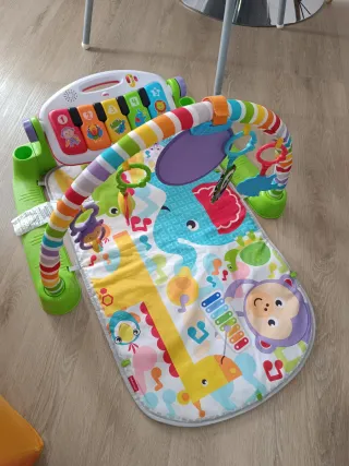 Gimnasio Piano Bebé Fisher Price