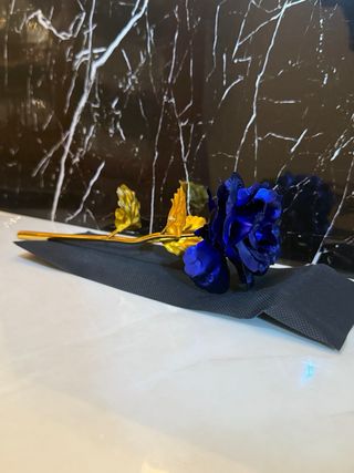 Rosa Decorativa Blu Oro