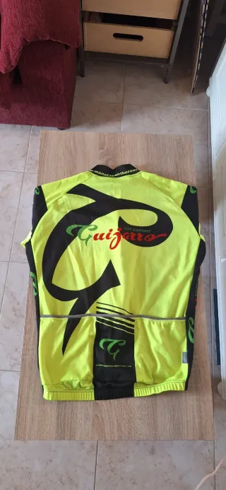 Conjunto Ciclismo Guijarro Neón y Negro