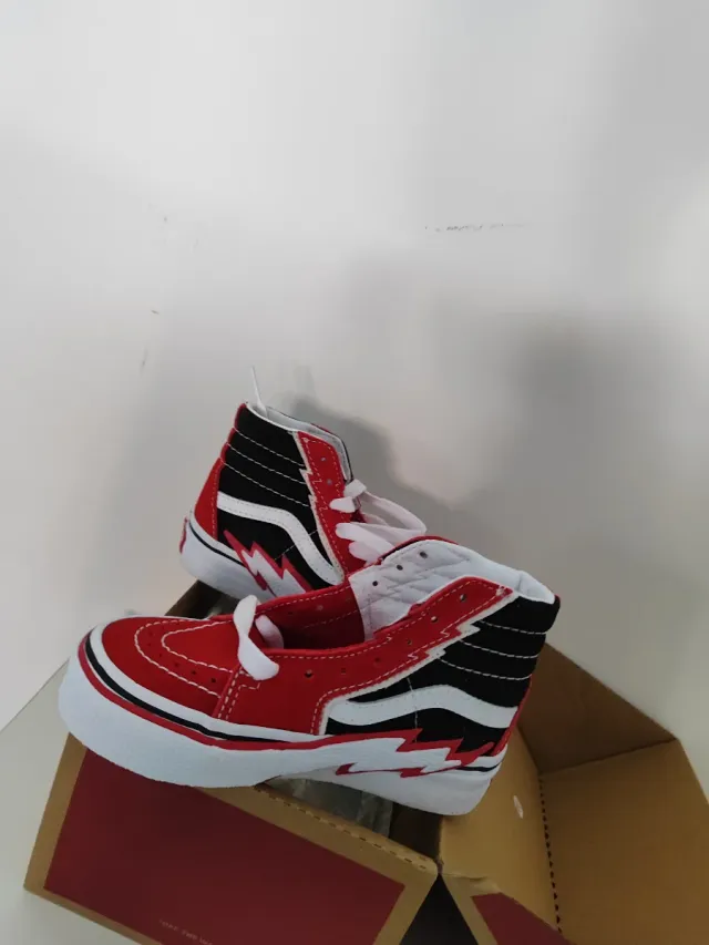 Zapatillas Vans SK8hi Bolt niño 27