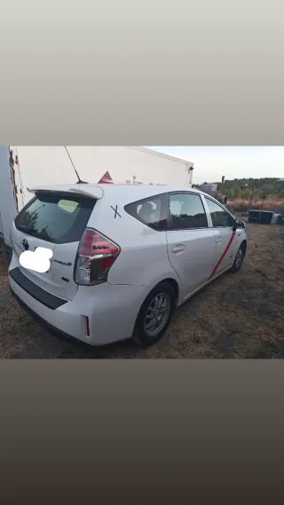 Toyota Prius+ 2017
