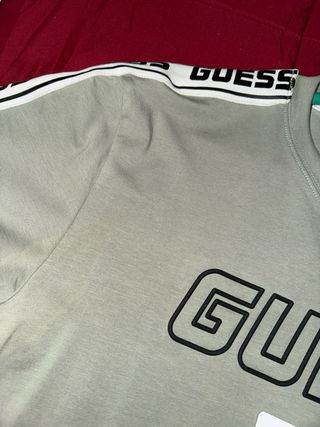 Camiseta Guess Verde Talla XL