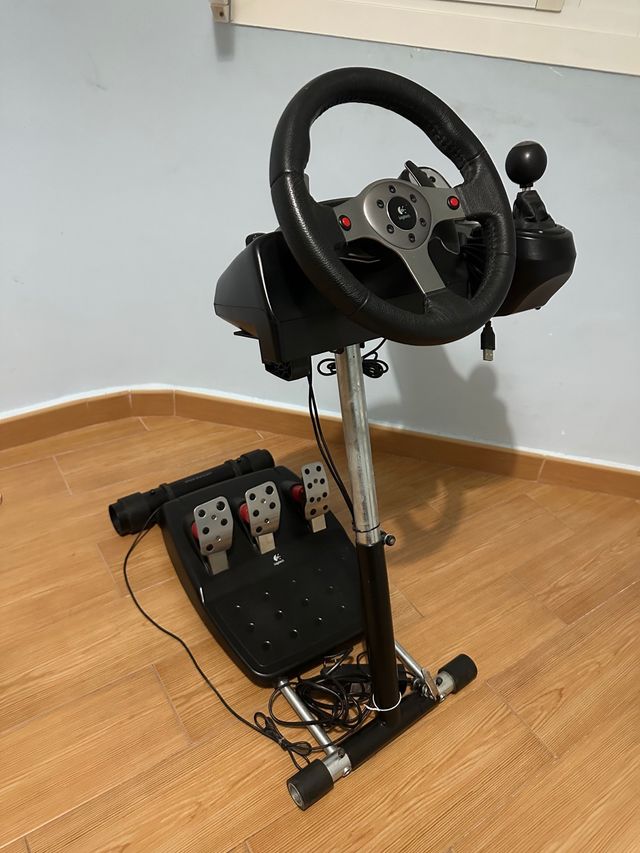 Logitech G25 con Wheel Stand Pro