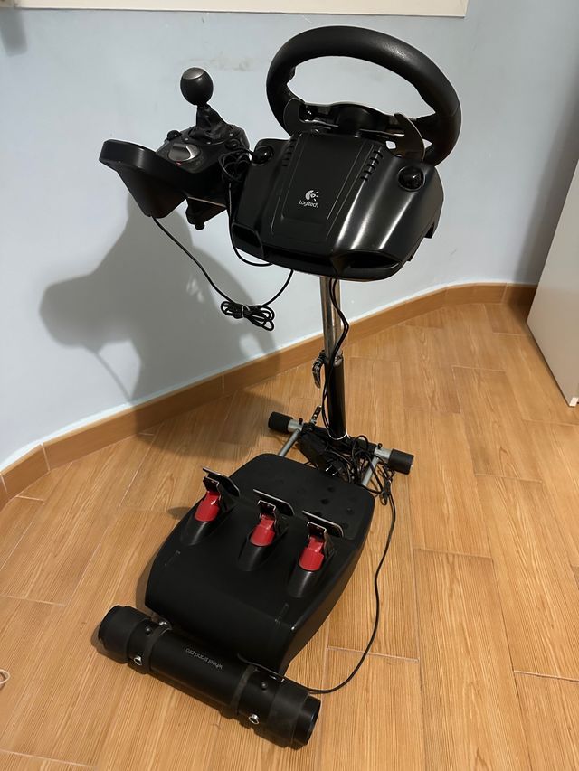Logitech G25 con Wheel Stand Pro