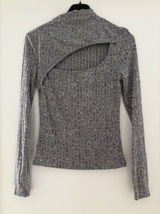 Camiseta Shein manga larga con abertura