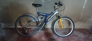 Bicicleta MTB Full Laser