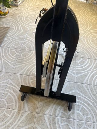 Bicicleta Estática Negra