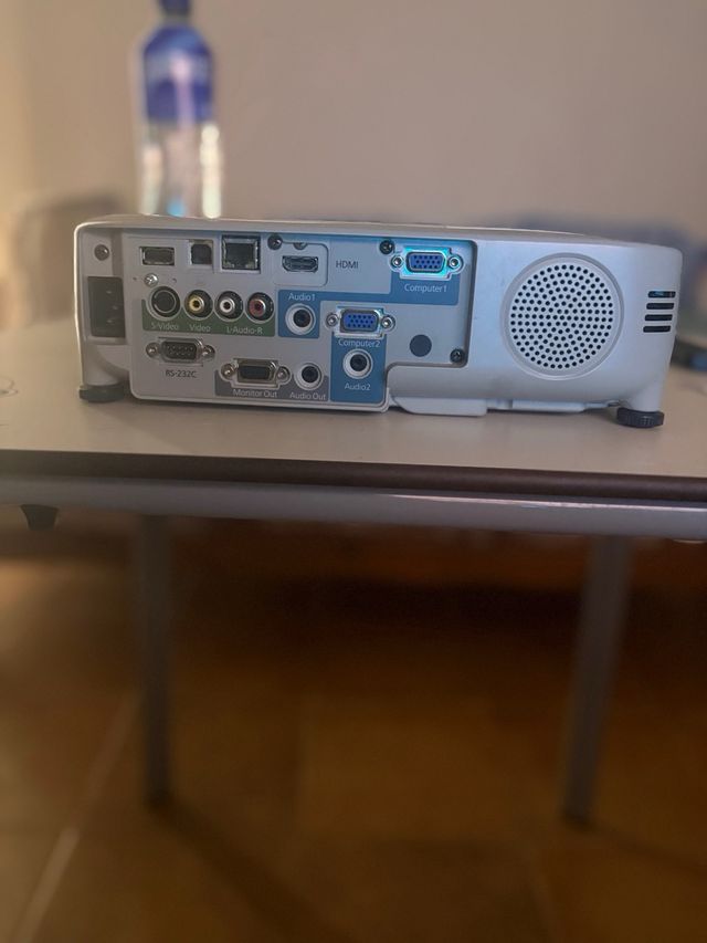 Proyector Epson EB-X27 Blanco