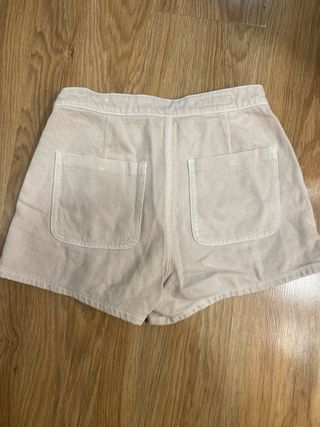 Falda corta Zara beige