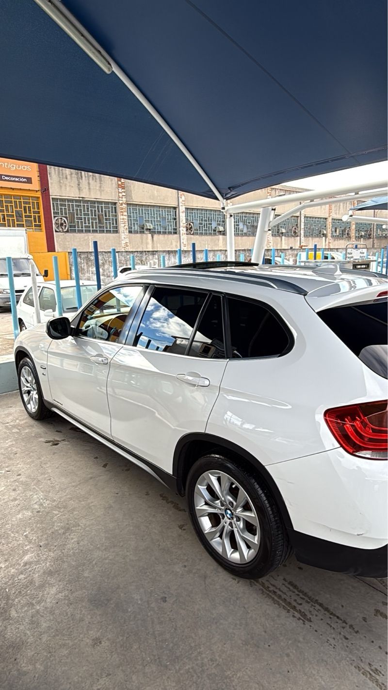 BMW X1 2010 - foto 1