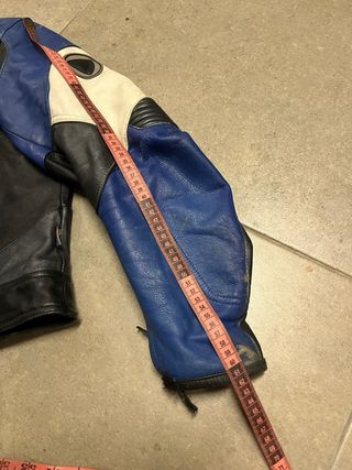 Chaqueta de moto cuero azul y negro