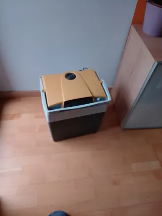 Nevera eléctrica portátil MOBICOOL