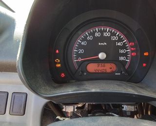 5159526 piloto trasero izquierdo nissan pix0 (uao)