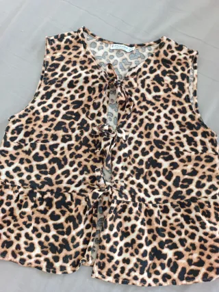 Blusa leopardo lazos Stradivarius Talla M