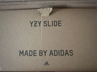 Yeezy Slide Dark Onyx EU43-44,5
