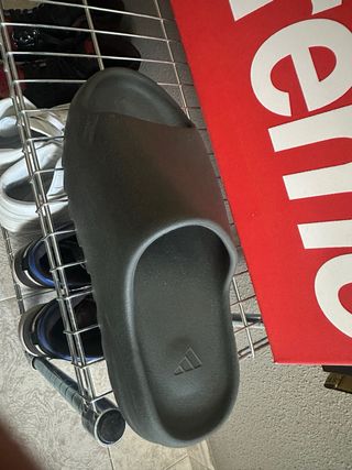 Yeezy Slide Dark Onyx EU43-44,5
