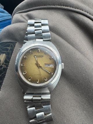 Reloj Citizen Automático Vintage Dorado