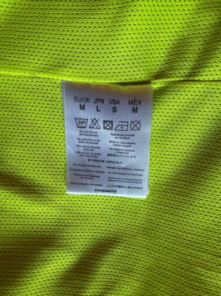 Chaqueta lluvia Aston Martin verde/amarillo