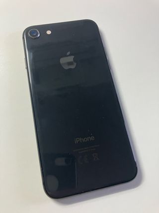 iPhone 8 64GB Space Gray 73% Batería