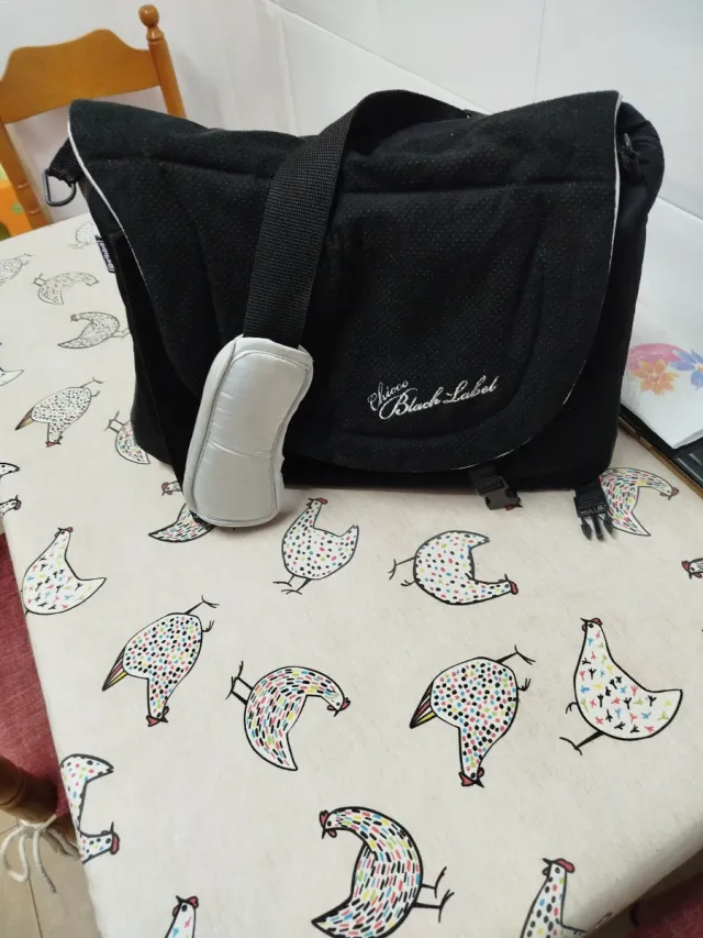 Bolsa Silla Bebé Chicco Black Label