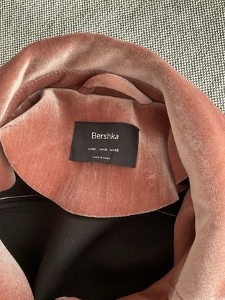 Chaqueta Bershka Terciopelo Rosa