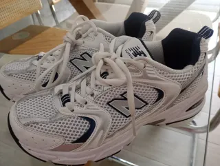 Zapatillas New Balance Blancas y Azules