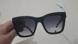 Gafas de sol Tommy Hilfiger negras