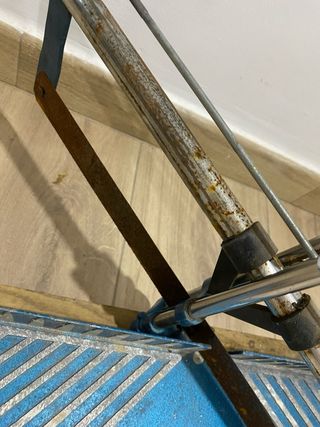 Sierras de inglete manual azul