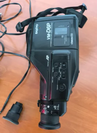 Cámara Sanyo VM-D6P 8mm + Accesorios