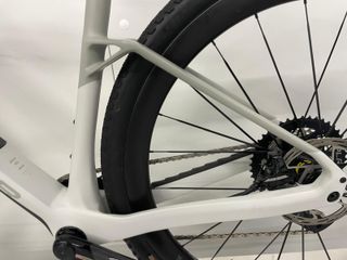 BICI GRAVEL MONDRAKER ARID CARBON RR TEST T.XL