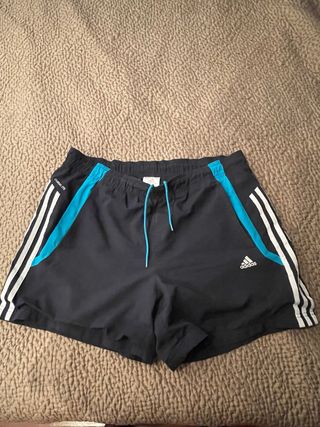 Pantalones cortos Adidas negros y azules