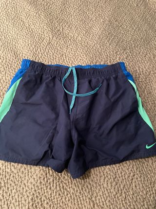 Shorts Nike Azul y Verde