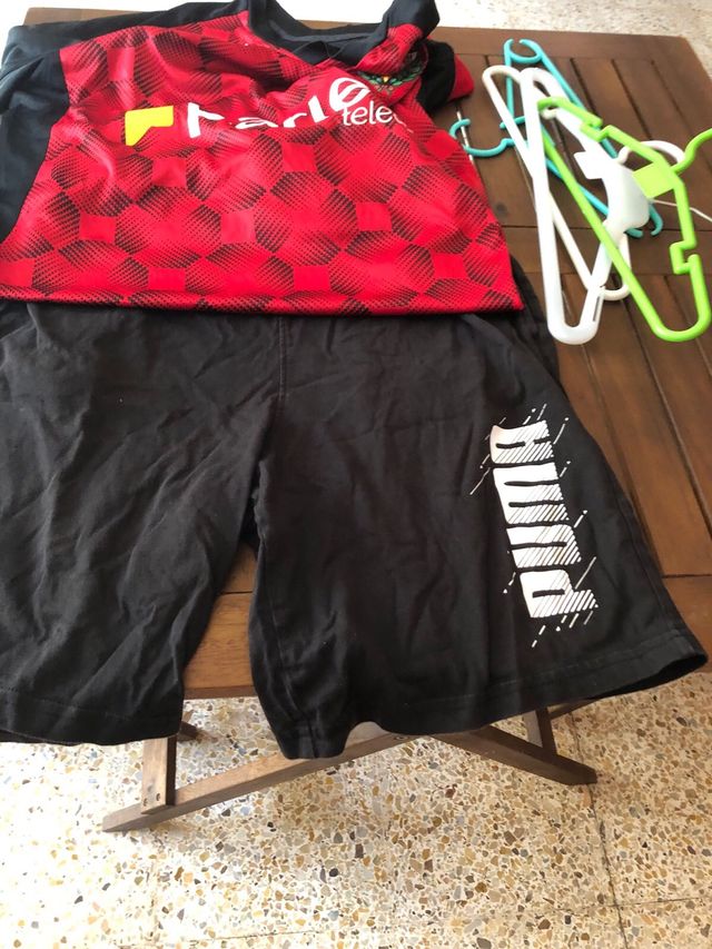 Camiseta Joma C.E. Vendrell Roja  más pantalón