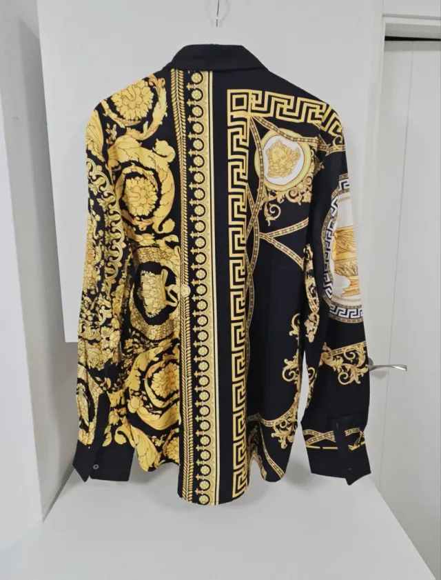 Camisa Versace Negra y Dorada
