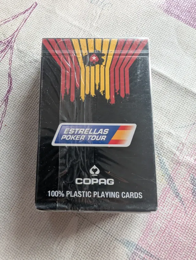 2 mazzi di carte Estrellas Poker Tour e 1 Bwin
