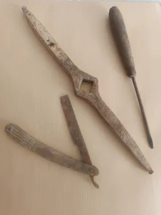 Lote antigüedades herramientas