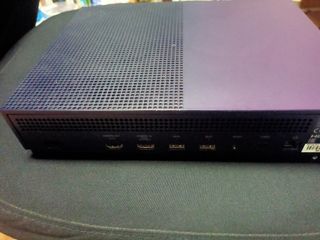 Xbox One S 1TB Fortnite Edition Morado