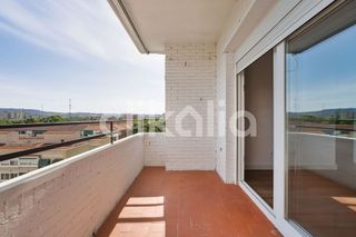 Piso en alquiler en Reyes Católicos en Alcalá de Henares