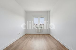 Piso en alquiler en Reyes Católicos en Alcalá de Henares
