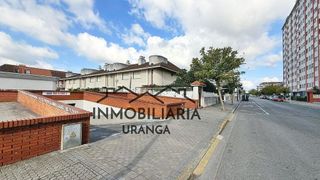 Garaje en venta en Laredo