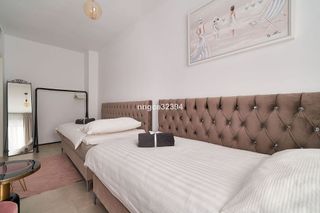 Piso en venta en Los Jardines de Marbella - La Ermita en Marbella