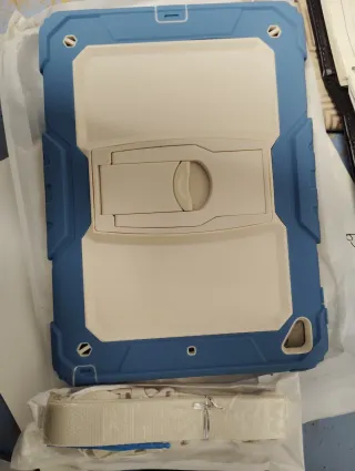Funda iPad 9.7 Azul y Beige