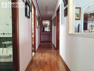 Casa adosada en venta en Castiñeiriño - Cruceiro de Sar en Santiago de Compostela