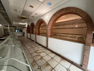 Local comercial en alquiler en Gorg - Pep Ventura en Badalona