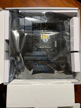 Placa Base Asus TUF Gaming B760M-PLUS WIFI DDR5