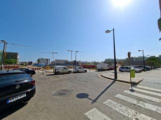 Local comercial en alquiler en La Malva-rosa en Valencia