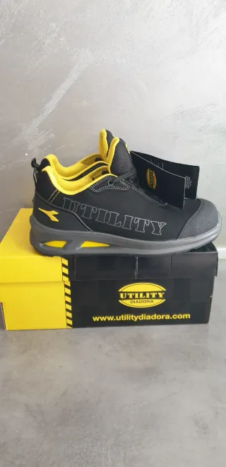 Scarpe da lavoro antinfortunistiche DIADORA n 43
