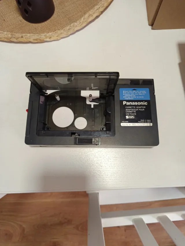 Adaptador Cassette Panasonic VW-TCA7